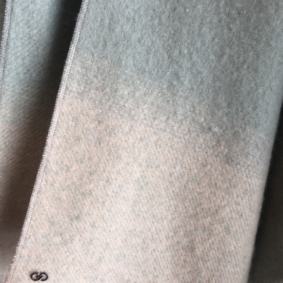 Calia by Carrie Underwood Ombré Wrap - Picture 9 of 9